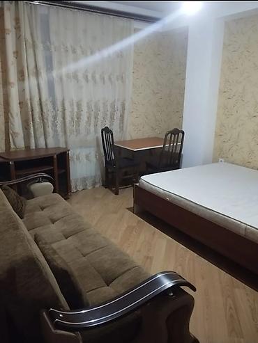 Аренда квартир: Ev Masazırda Qurtuluş 93 də yerləşir. 6 mərtəbəli binanın 5 ci — 4
