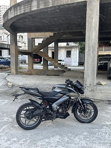 bajaj ns200: Bajaj - Pulsar NS200, 200 sm3 — 4