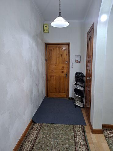 продаю связи с переездом: 2 комнаты, 57 м², 106 серия, 8 этаж, Евроремонт