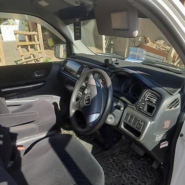четырехколесный скутер: Honda Stepwgn: 2004 г., 0.2 л, Автомат, Бензин, Минивэн — 1
