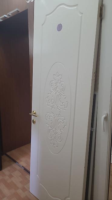 qapi celengi: Ağ rəngdə otaq qapısı – klassik oyma naxışlı model - Material — 5
