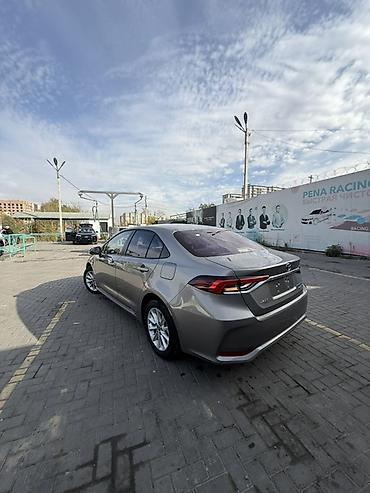 саньенг корандо 2020: Toyota Corolla: 2020 г., 1.8 л, Автомат, Гибрид, Седан — 5