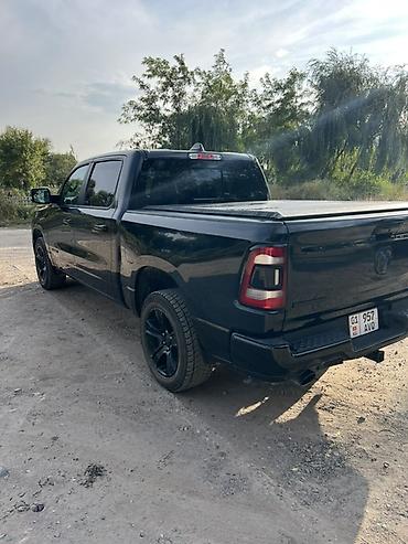 рам додж: Dodge Ram 1500: 2019 г., 5.7 л, Автомат, Бензин, Пикап — 5