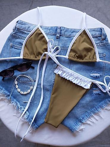 kupaci stradivarius: Ženski bikini set – maslinasto zeleni sa belim detaljima - Gornji — 3