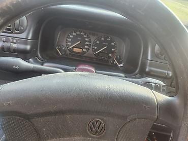 салон на гольф 4: Volkswagen Vento: 1993 г., 1.8 л, Механика, Бензин, Седан — 9