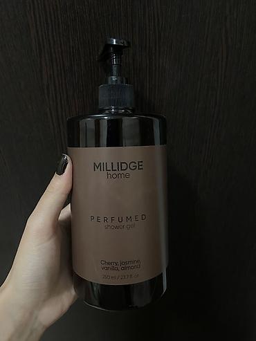 косметика декоративная: Парфюмированный гель для душа MILLIDGE home - Аромат: вишня, жасмин — 1