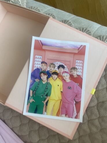 dvd disk: Bts qrupunun disklərisatılır içində 2 diski var