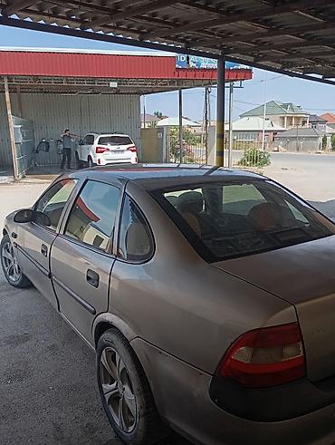 e90 aksesuar: Opel Vectra: 1.8 l | 1997 il 600560 km Sedan — 8