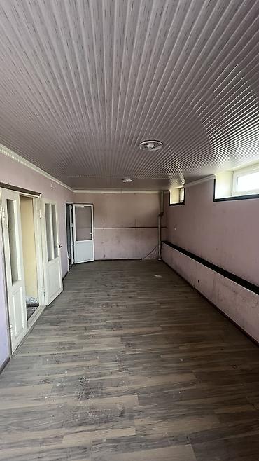 Продажа коттеджей и домов: Областная Больницага жакын жерден ПСО абалында жер үй сатылат — 17