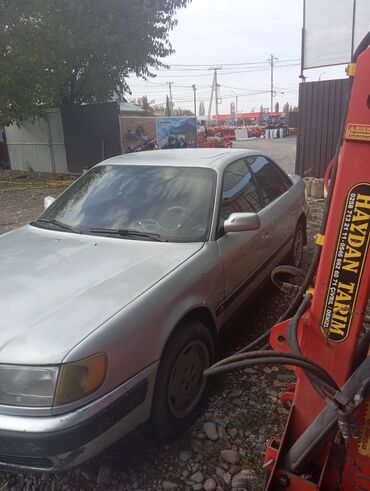 Audi: Audi S4: 1993 г., 2.6 л, Механика, Бензин, Седан