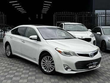 Mercedes-Benz: Toyota Avalon: 2015 г., 2.5 л, Вариатор, Гибрид, Седан