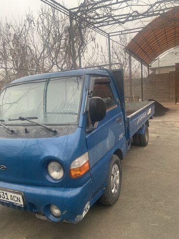 нива машина: Hyundai Porter: 2000 г., 2.5 л, Механика, Бензин