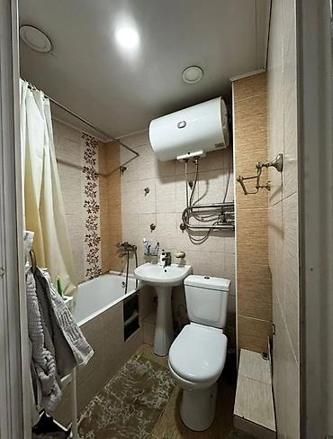 45: 3 комнаты, 58 м², 10 мкр 104 серия, 4 этаж, Требуется ремонт — 5