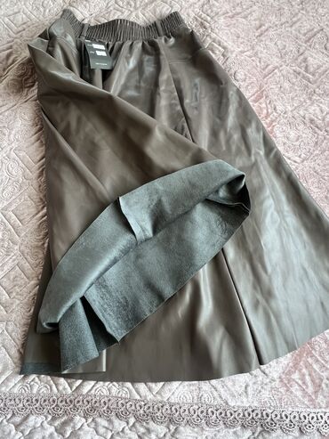 кожаные куртки женские бишкек: Юбка, Миди, Натуральная кожа, По талии