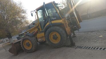 садовый измелчитель: Экскаватор, Komatsu, Колесный