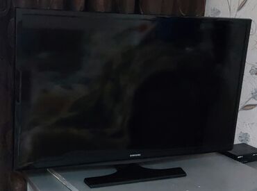 Информатика: Б/у Телевизор Samsung 32"