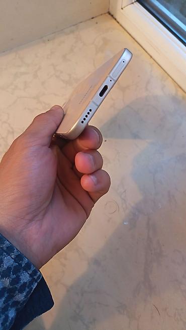 uz masaj aparatı: Honor 400 Lite, 256 GB, rəng - Qızılı, Barmaq izi — 1