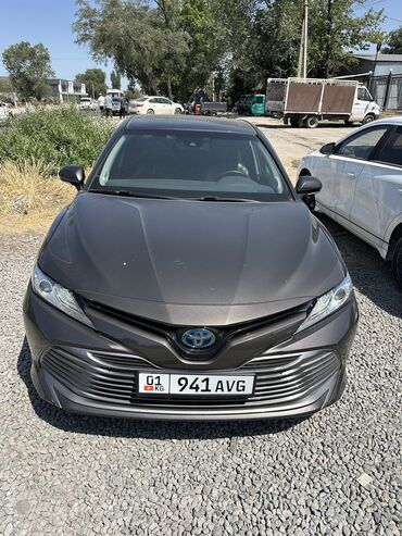 runx alex: Toyota Camry: 2019 г., 2.5 л, Вариатор, Гибрид, Седан