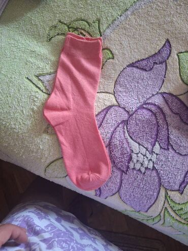 İdman geyimləri: Qadin corablari satilir,denesi 2 man;hamisi tezedir,etiketi uzerinde — 6