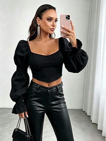 ps svecane bluze: Ženska crop bluza sa puf rukavima Nova kolekcija ✨️ Korset: 2300 — 3