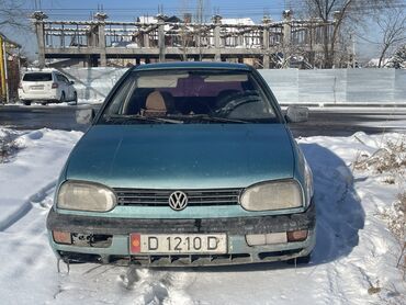 тентовый кузов: Volkswagen Golf: 1993 г., 1.6 л, Механика, Бензин, Хэтчбэк