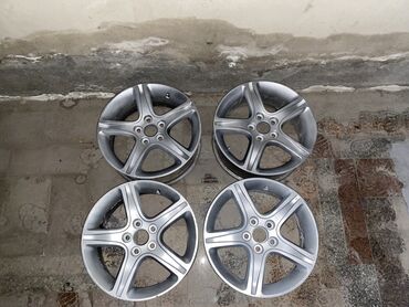 r17 5114 3: Дисктер R 17 Toyota, Комплект, тешиктери - 5, Колдонулган