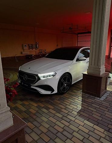 Mercedes-Benz E-Class: 2024 г., Автомат, Бензин, Седан