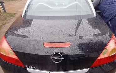 ajkula antena za auto: GEPEK VRATA ZA OPEL TIGRA | Svi delovi za Opel vozila : Astra G H J  — 1