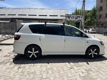 мотор на форестер: Toyota WISH: 2003 г., 2.4 л, Автомат, Бензин, Универсал