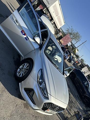 Продажа авто: Hyundai Sonata: 2021 г., Автомат, Бензин, Седан — 2