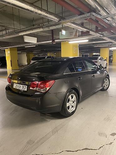 Avtomobil salonu üçün digər detallar: Chevrolet Cruze -da lalafo.az — 11 Avtomobil salonu üçün digər detallar: Chevrolet Cruze — 11