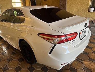 cha: Toyota Camry: 2020 г., Седан — 3