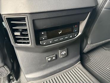 Toyota: Toyota Sequoia: 2024 г., 3.4 л, Вариатор, Гибрид, Внедорожник — 10