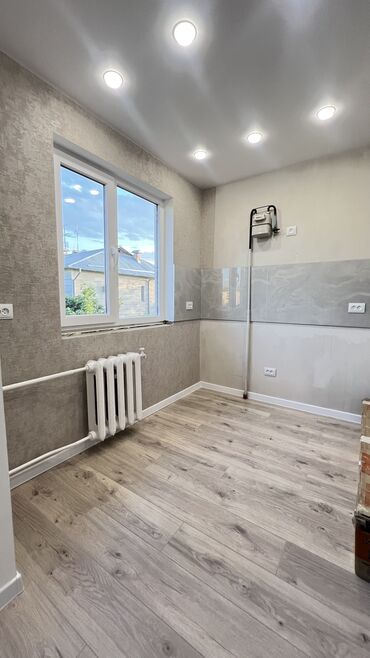 Продажа квартир: 3 комнаты, 58 м², 104 серия, 4 этаж, Евроремонт