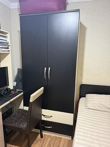 Uşaq/yeniyetmə otağı üçün mebel dəsti Tərkib: - 2 qapılı şkaf –