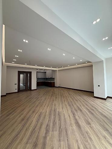 Продажа квартир: 3 комнаты, 128 м², Элитка, 2 этаж — 4