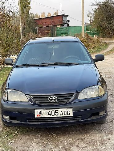 битые машины продажу: Toyota Vista: 2001 г., 1.8 л, Механика, Бензин, Седан — 1