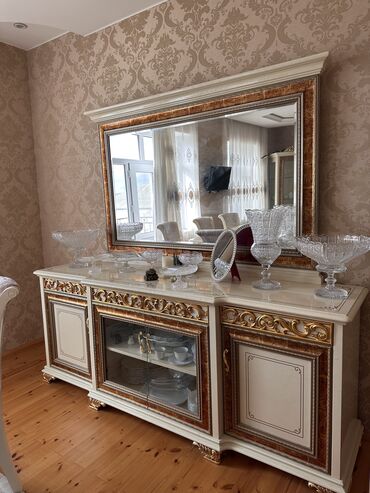 Qonaq otağı dəstləri: İşlənmiş, Masa və oturacaqlar, Kredit yoxdur, Rumıniya -da lalafo.az — 7 Qonaq otağı dəstləri: İşlənmiş, Masa və oturacaqlar, Kredit yoxdur, Rumıniya — 7