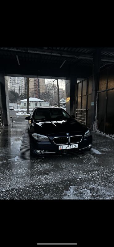 бмв сервис: BMW 528: 2012 г., 3 л, Автомат, Бензин, Седан