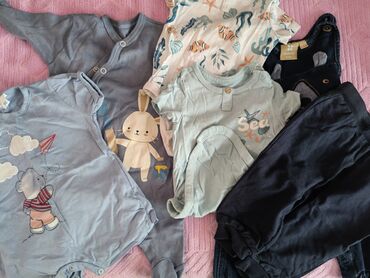 brojevi za bebe odeca: Bodysuit for babies, 56-62