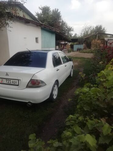 Mitsubishi: Mitsubishi Lancer: 2004 г., 1.3 л, Автомат, Бензин, Седан