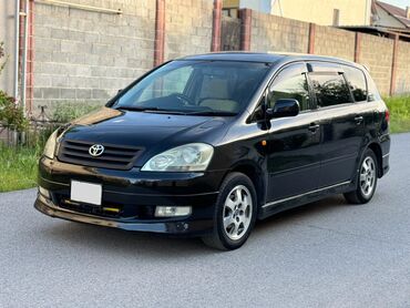 продаю аварийный тойота: Toyota Ipsum: 2003 г., 2.4 л, Автомат, Бензин, Минивэн