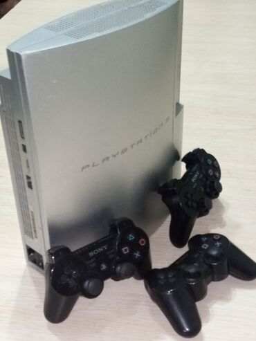 сони плейстейшен 3 продаю: Продаю отличную консоль Sony PlayStation 3 которая подарит вам кучу