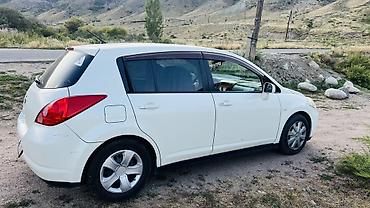 тиида: Nissan Tiida: 2007 г., Автомат, Бензин, Хэтчбэк — 3