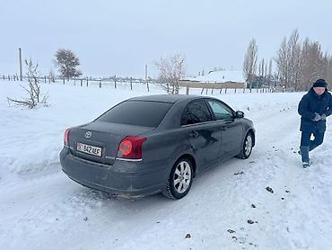 Toyota: Toyota Avensis: 2007 г., 1.8 л, Механика, Бензин, Седан — 4