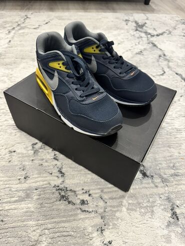 носки оптом найк: Мужские кроссовки, 40, Nike, Новый, цвет - Синий