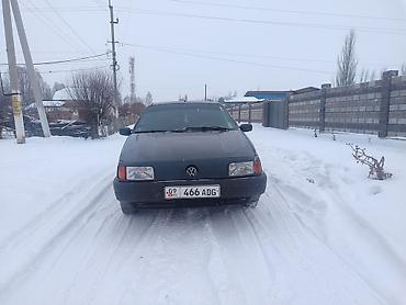 Volkswagen: Volkswagen Passat: 1989 г., Механика, Бензин, Седан — 4