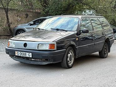 Volkswagen Passat Variant: 1990 г., Механика, Бензин, Универсал