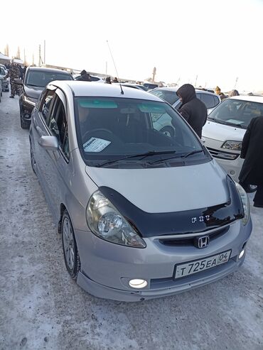 Honda: Honda Fit: 2003 г., 1.5 л, Вариатор, Бензин, Хэтчбэк