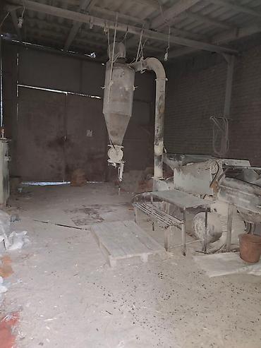 табачный магазин: Продажа готового объекта под автоуслуги: здание с надписью — 9